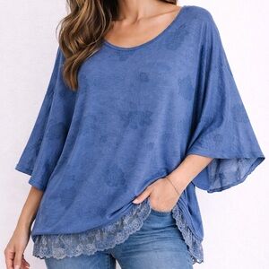 New Collection Women’s Blouse with Sheer Underlay Size Small